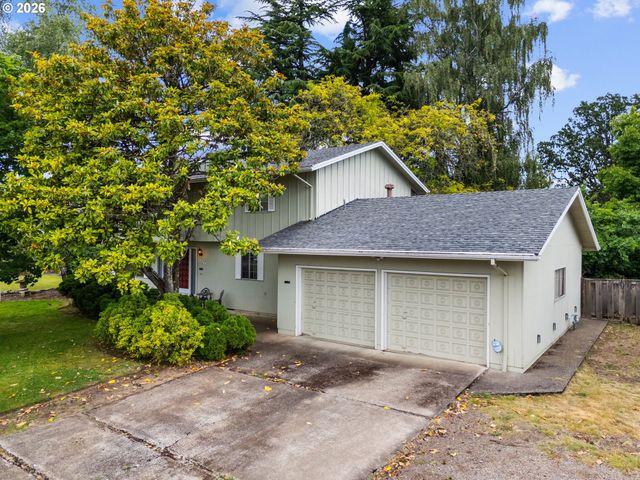 330 Ne 17TH Ave, Hillsboro, OR 97124