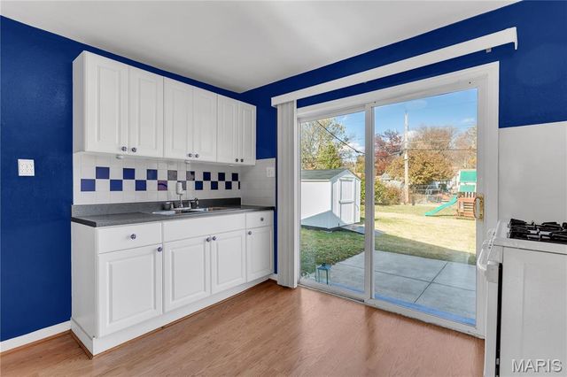 9569 Pagewood Avenue, St Louis, MO 63114