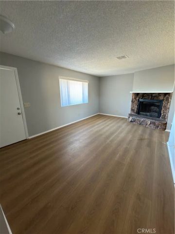 10547 Cochiti Road, Apple Valley, CA 92308