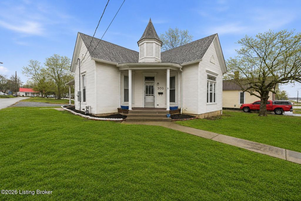 300 W Main St, Hodgenville, KY 42748