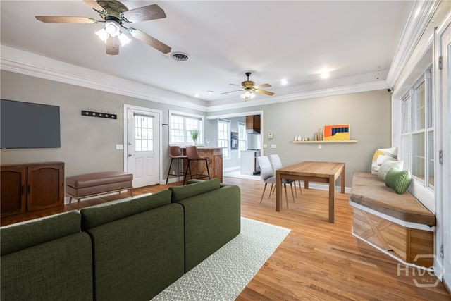 51 Travis Street, Savannah, GA 31406