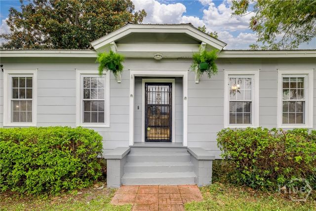 51 Travis Street, Savannah, GA 31406