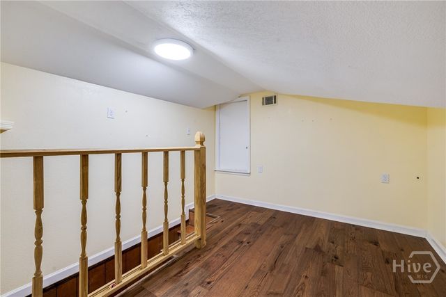 51 Travis Street, Savannah, GA 31406