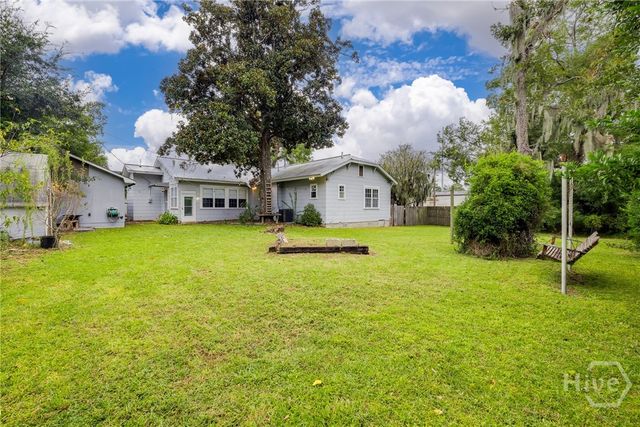 51 Travis Street, Savannah, GA 31406