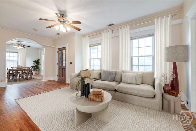 51 Travis Street, Savannah, GA 31406