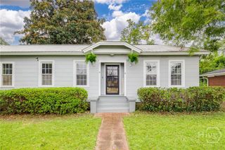 51 Travis Street, Savannah, GA 31406