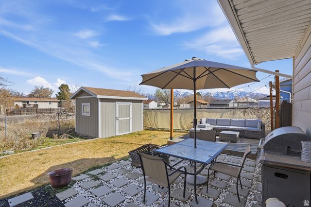 3492 W RIDGECREST DR, Taylorsville, UT 84129