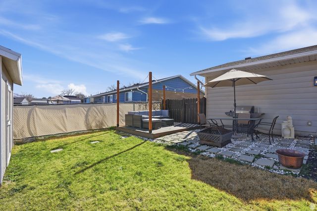 3492 W RIDGECREST DR, Taylorsville, UT 84129