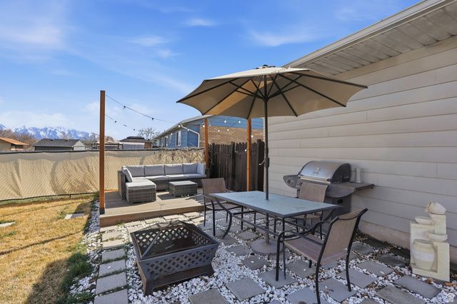 3492 W RIDGECREST DR, Taylorsville, UT 84129