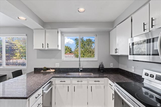 3492 W RIDGECREST DR, Taylorsville, UT 84129