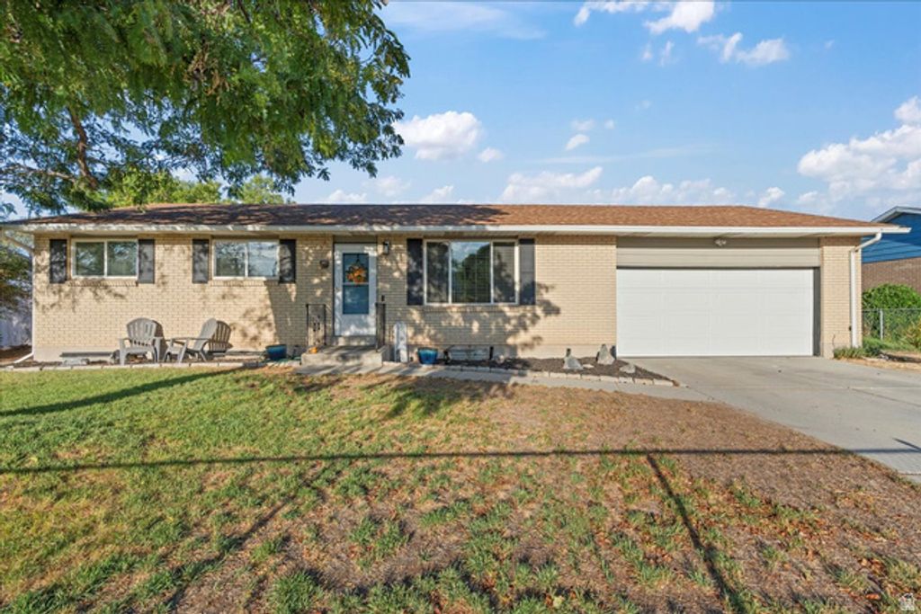 3492 W RIDGECREST DR, Taylorsville, UT 84129