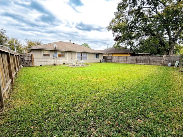 15110 Peachmeadow Lane, Channelview, TX 77530