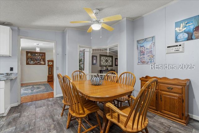 2446 Bees Creek Rd, Ridgeland, SC 29936