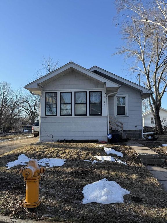 421 ROCK PLACE, Oshkosh, WI 54901