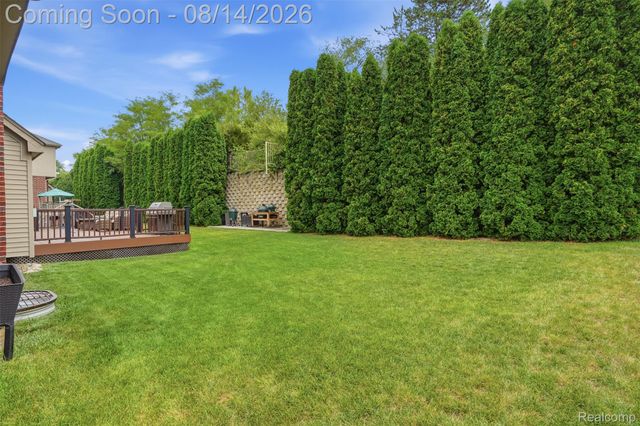 1779 Kinghill Drive, Commerce Charter Township, MI 48382