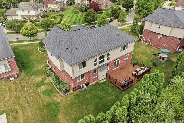 1779 Kinghill Drive, Commerce Charter Township, MI 48382