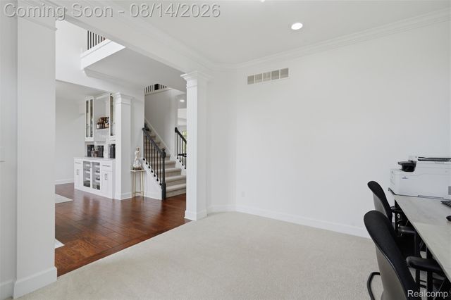 1779 Kinghill Drive, Commerce Charter Township, MI 48382
