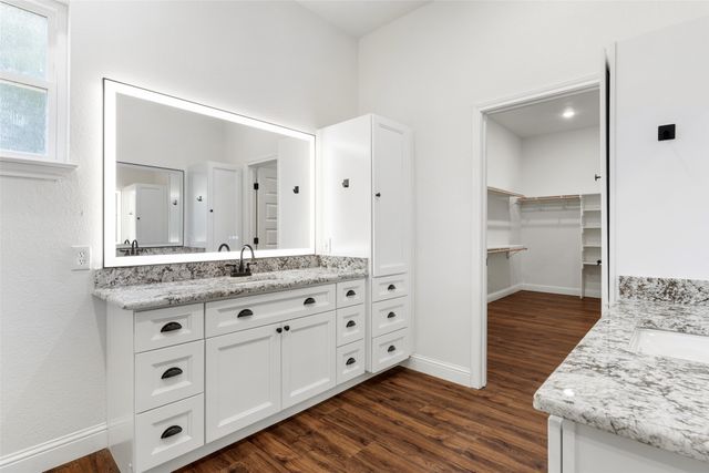 1754 Riverview Drive, Cleburne, TX 76033