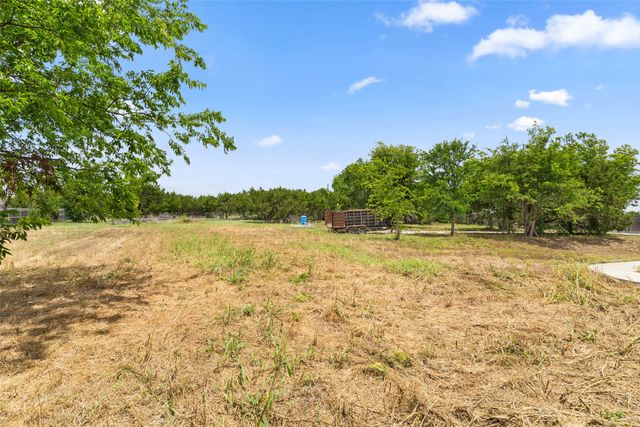 1754 Riverview Drive, Cleburne, TX 76033