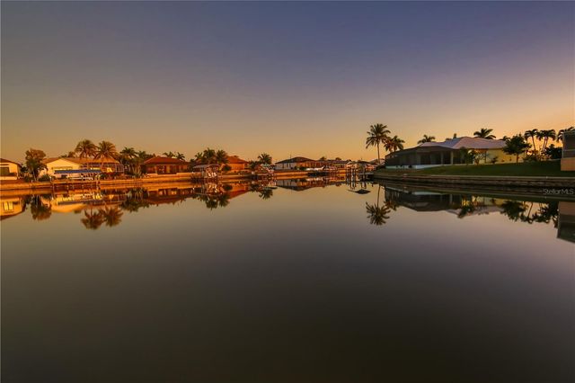3302 NW 2ND TERRACE, Cape Coral, FL 33993