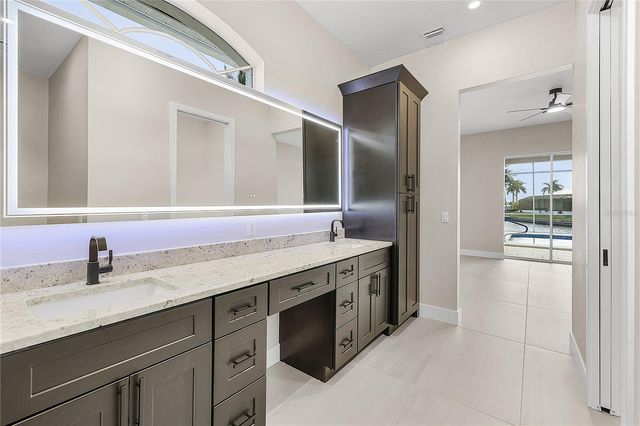 3302 NW 2ND TERRACE, Cape Coral, FL 33993
