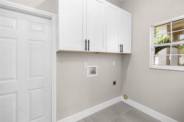 3302 NW 2ND TERRACE, Cape Coral, FL 33993