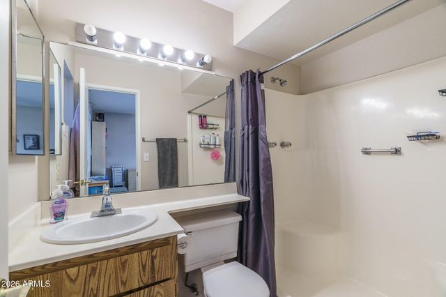 2602 E GROVERS Avenue, Phoenix, AZ 85032