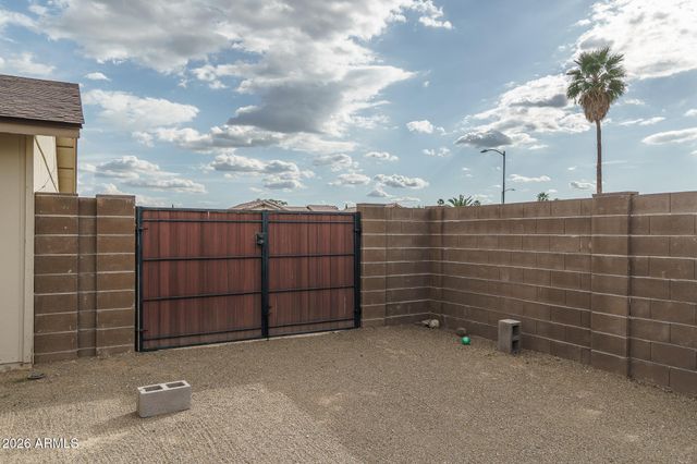 2602 E GROVERS Avenue, Phoenix, AZ 85032