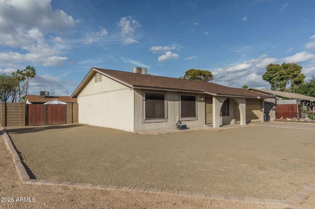 2602 E GROVERS Avenue, Phoenix, AZ 85032