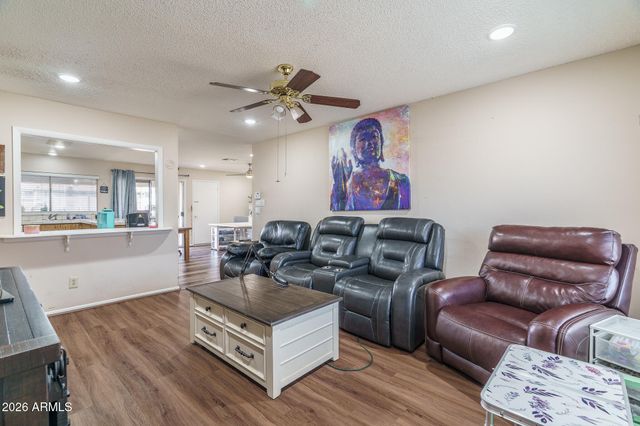 2602 E GROVERS Avenue, Phoenix, AZ 85032