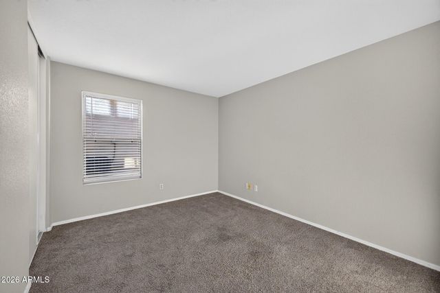 907 E COWBOY COVE Trail, San Tan Valley, AZ 85143