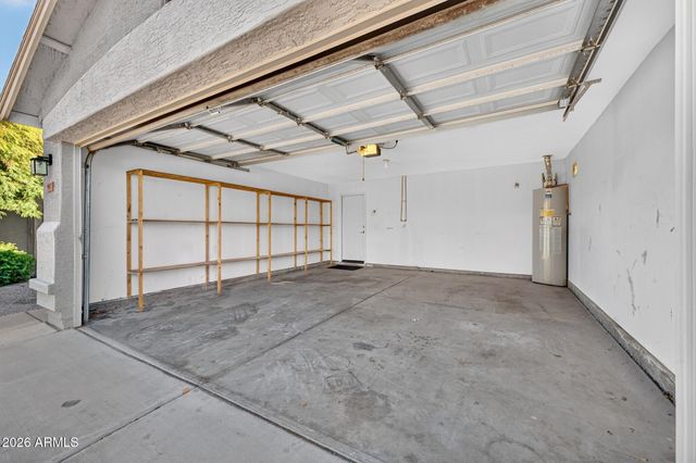 907 E COWBOY COVE Trail, San Tan Valley, AZ 85143