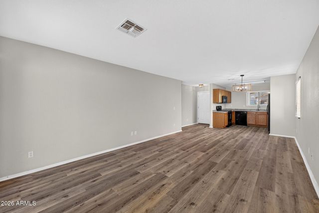 907 E COWBOY COVE Trail, San Tan Valley, AZ 85143