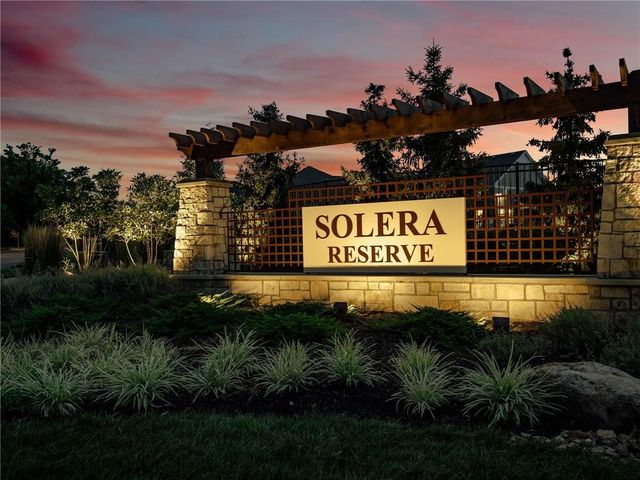 13845 Westgate Street, Overland Park, KS 66221