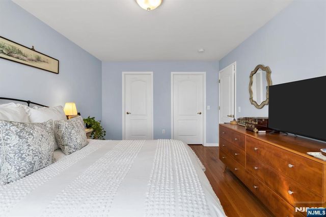 241 Union Street 302, Hackensack, NJ 07601