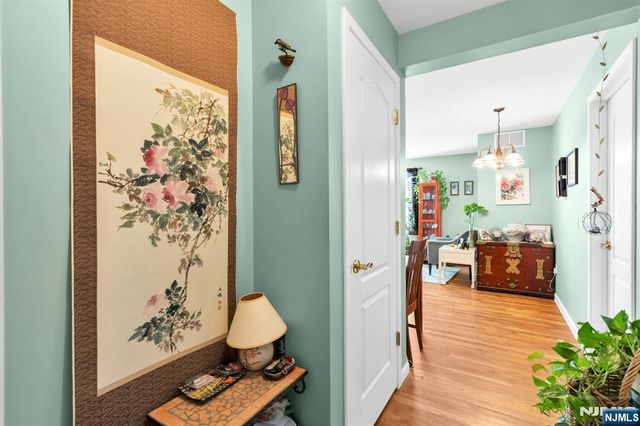 241 Union Street 302, Hackensack, NJ 07601