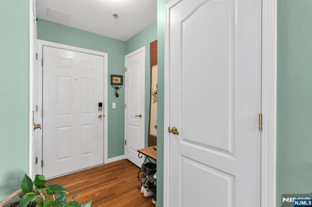 241 Union Street 302, Hackensack, NJ 07601