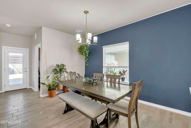 353 DESERTS Drive, Socorro, TX 79927