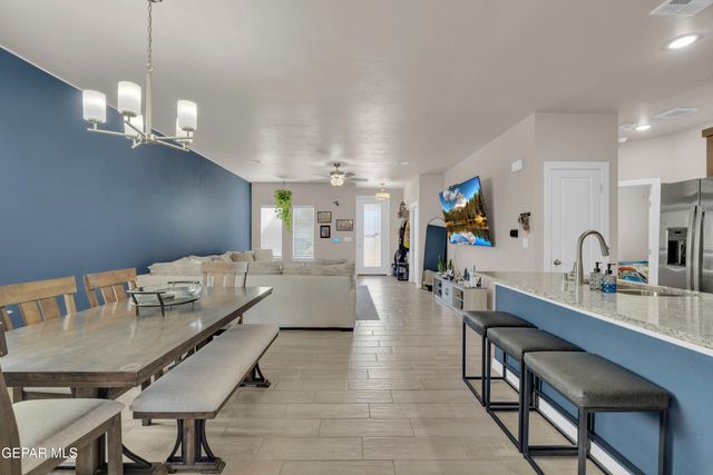 353 DESERTS Drive, Socorro, TX 79927