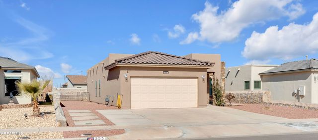 353 DESERTS Drive, Socorro, TX 79927