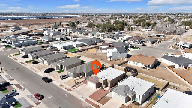 353 DESERTS Drive, Socorro, TX 79927