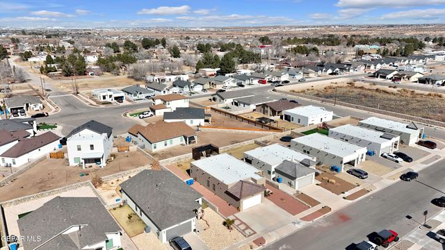 353 DESERTS Drive, Socorro, TX 79927