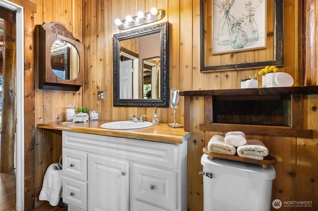 5100 Carole Drive NE, Olympia, WA 98516