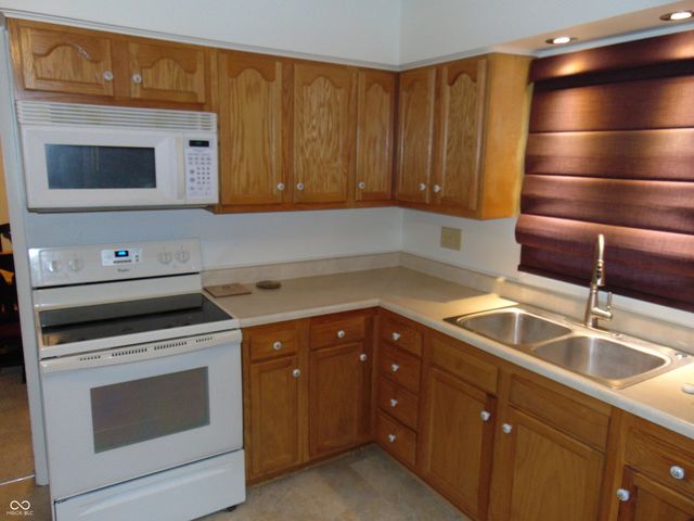 244 Noel Lane, Fortville, IN 46040