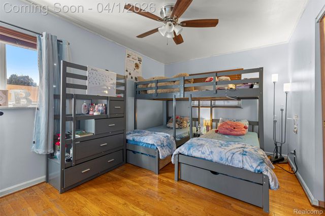 7351 N Gulley Road, Dearborn Heights, MI 48127