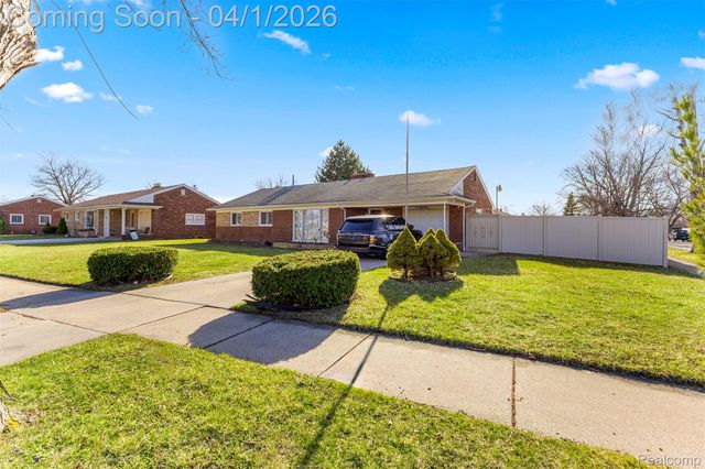 7351 N Gulley Road, Dearborn Heights, MI 48127