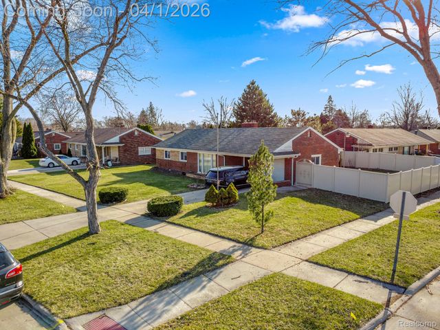 7351 N Gulley Road, Dearborn Heights, MI 48127