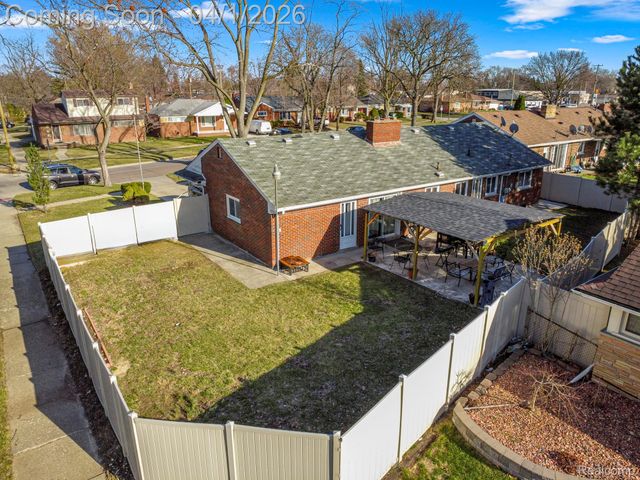 7351 N Gulley Road, Dearborn Heights, MI 48127