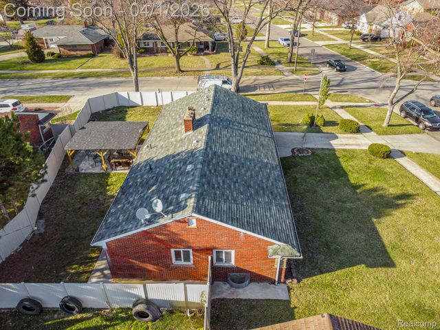 7351 N Gulley Road, Dearborn Heights, MI 48127