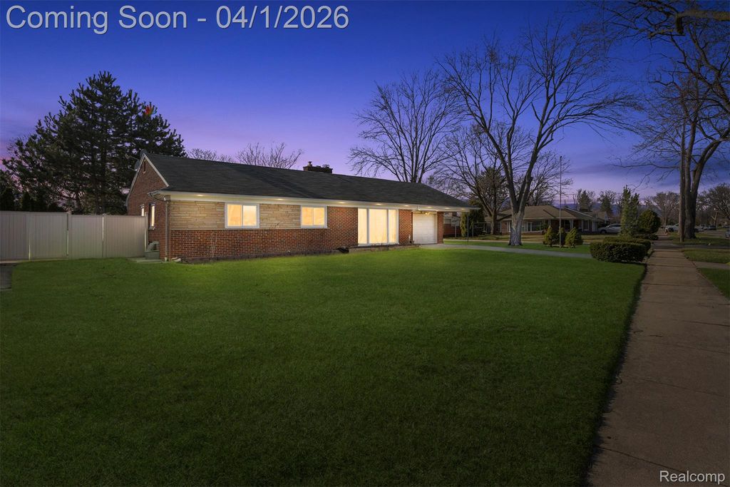 7351 N Gulley Road, Dearborn Heights, MI 48127